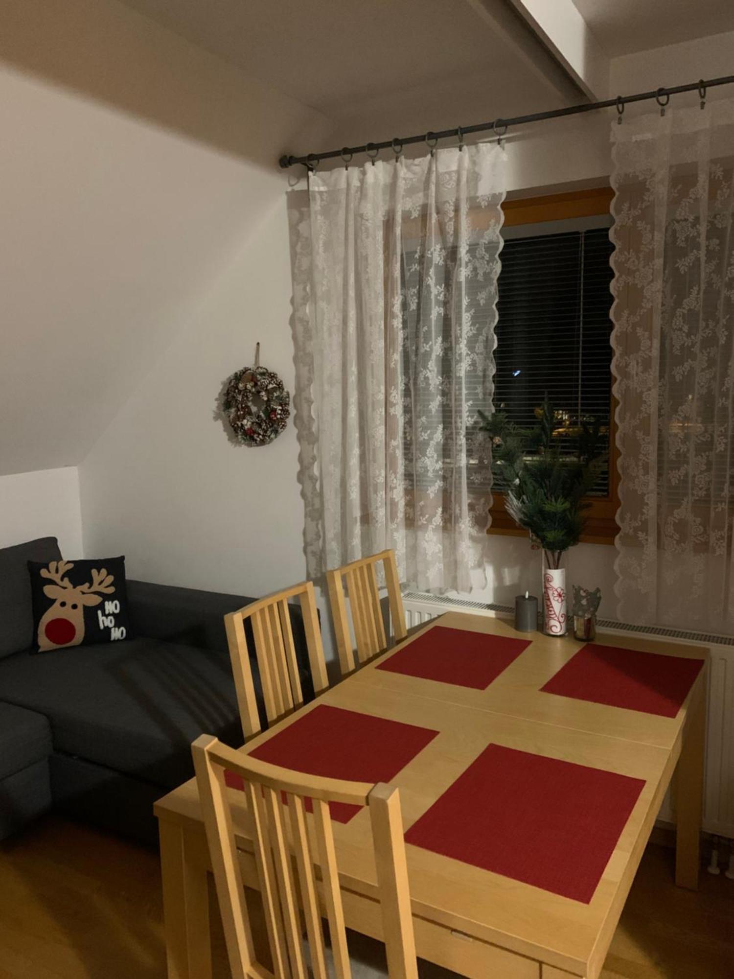 Apartamento Yellow Apartma Kranjska Gora Exterior foto