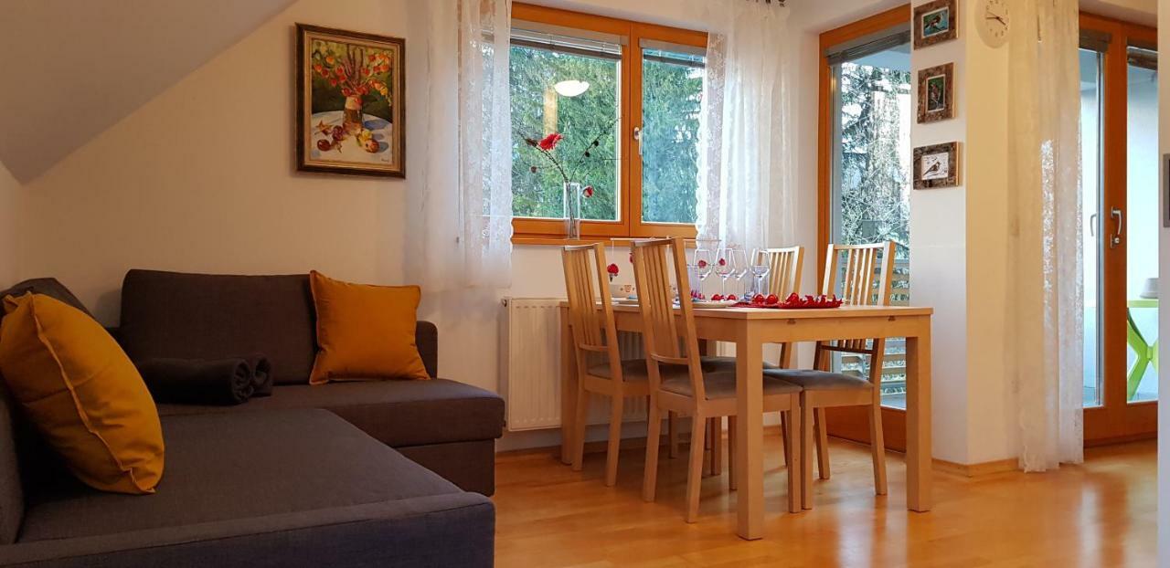 Apartamento Yellow Apartma Kranjska Gora Exterior foto