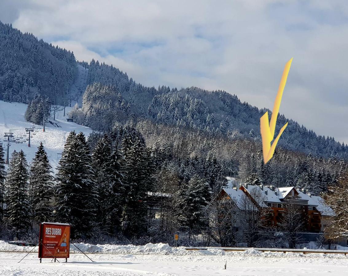 Apartamento Yellow Apartma Kranjska Gora Exterior foto
